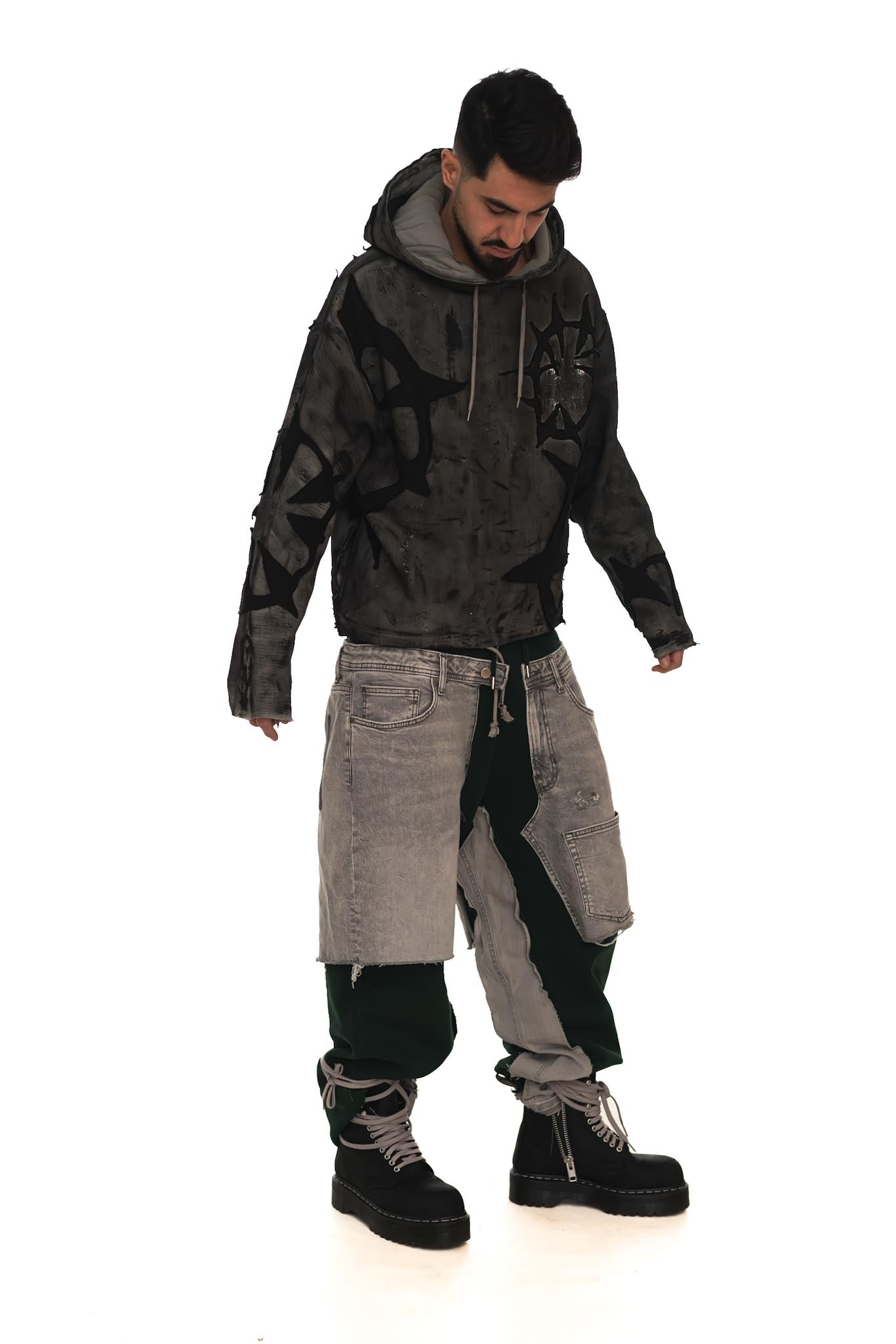 BLK HOODIE PATTAPATCH.